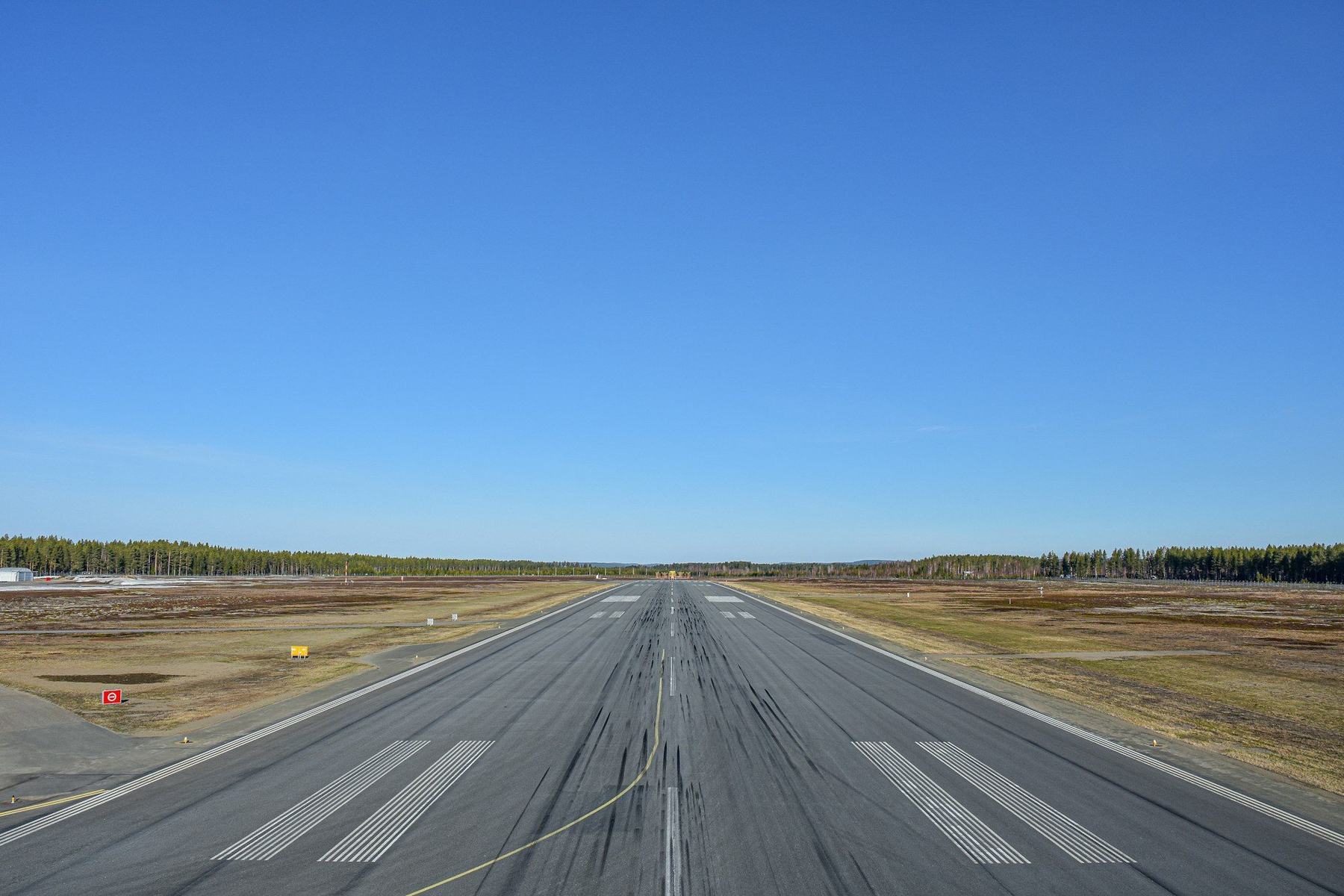 Airport Monitoring System
